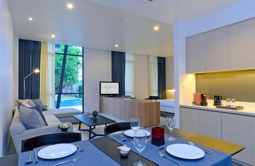 Racha Thewa Hotel | Vismaya Suvarnabhumi Hotel