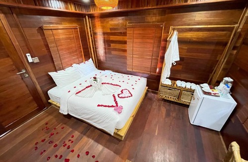 Stueng Saen Bed & Breakfast | Vvillage