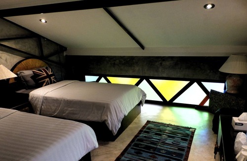 Hang Dong Resort | Warehouse Art Studio
