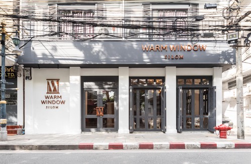 Bang Rak Hotel | Warm Window Silom