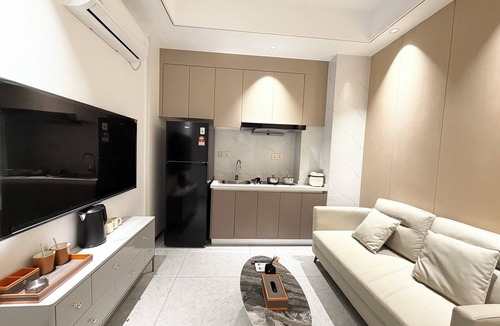 Ruessei Kaev Apartment | Wealth Mansion Suite River View by Soben