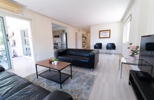 Lykabittos Apartment | WealthyStays - Olympias 2BR Flat Nicosia Centre