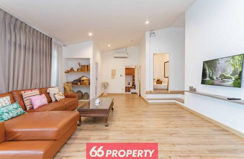Hai Ya House | White House 5min Walk »Old City By Walking Street