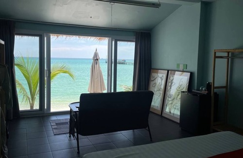 Koh Rong Resort | White Sand Ark Resort