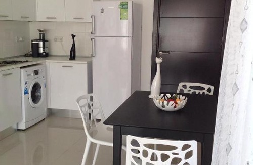 Karaoglanoglu Apartment | White Suit Apartment