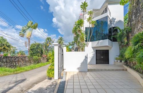 Patong Villa | White Villa Patong