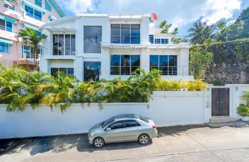 Patong Villa | White Villa Patong