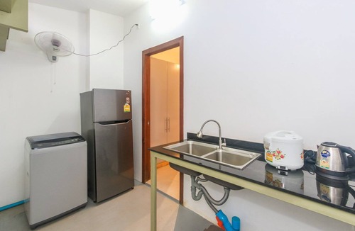Siem Reap Apartment | Work-Friendly Studio Apartment + stable Wi-Fi in peaceful residential area