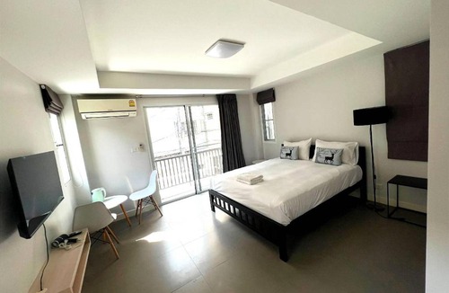 Wang Burapha Phirom Apartment | XxMitr Inn The Grand Palace Samyot - มิตร อินน์ พระบรมมหาราชวัง