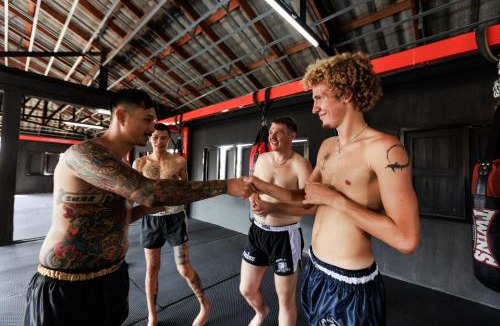 Samut Sakhon Apartment | YCMmuatThai GYM