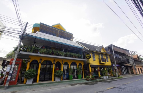 Chiang Mai Hotel | Yellow Hotel