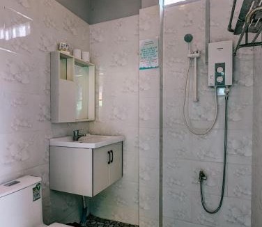 Kampot Hostel | Yellow Star Hostel