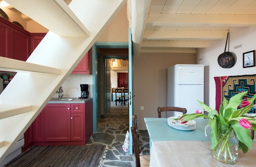 Ano Korakiana Apartment | Youkali House