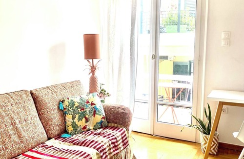 Plaka Apartment | Your home In the Arms of Acropolis
