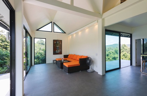 Hang Dong House | Zen Garden House Cozy Living Room Relaxing Greetings Garden