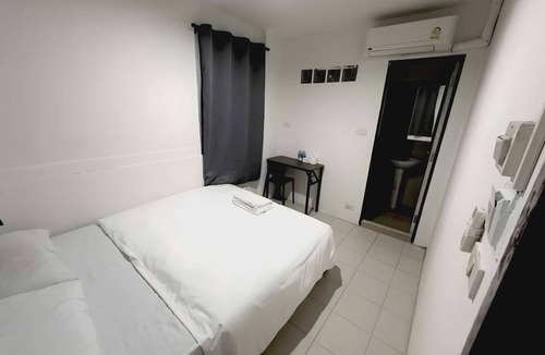 Talat Yot Hotel | Znap Khaosan