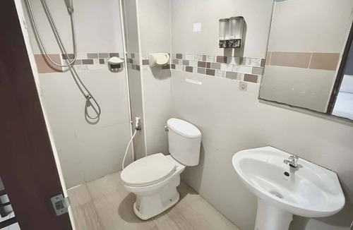 Talat Yot Hotel | Znap Khaosan