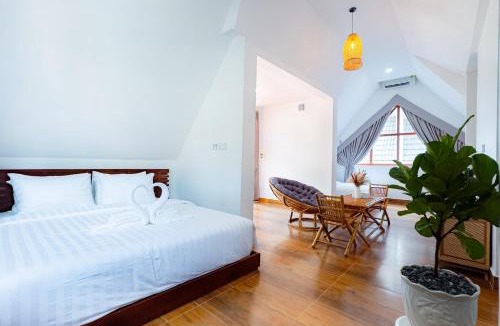 Kampot Resort | Zodiac Bungalow