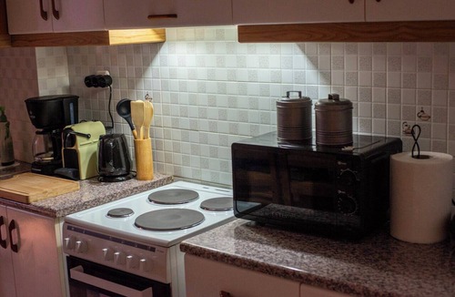 Zografos Apartment | 🏠 Zografou Urban Nest!