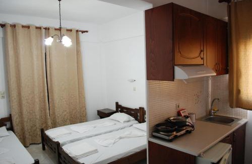 Agia Roumeli Apartment | Zorbas Studios