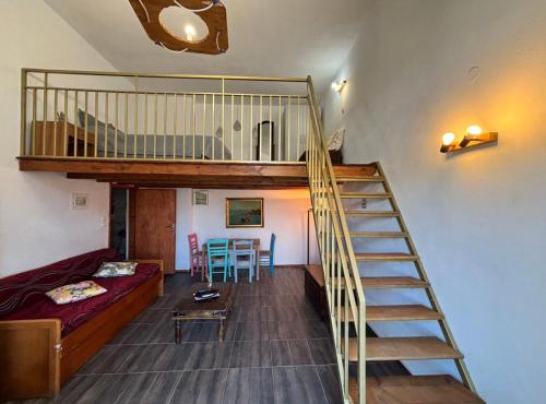 Βαχος rooms 4 in Tseratsiá