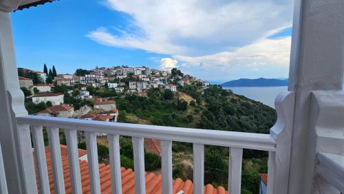 Κάρτ Ποστάλ Τρίκερι- Carte Postale Trikeri in South Pelion