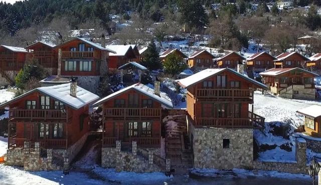 Καταφύγιο Ερμής in Mesaia Trikala