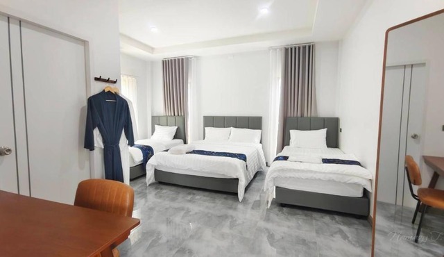 บ้านออมPool villa บางแสน om in Ban Bang Saen (1)
