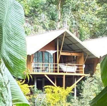 มาค่ะ ฟาร์มสเตย์ ห้วยเขย่ง สวนคุณตา สวนทุเรียนทองผาภูมิ