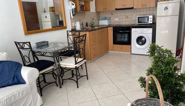 1-bedroom flat 100m from the beach in Tourist area