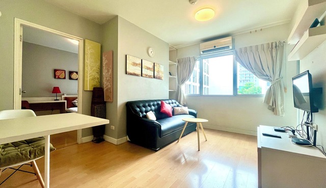 1 BR, 5min walk to BTS skytrain "On Nut" station, Fiber Optic WiFi