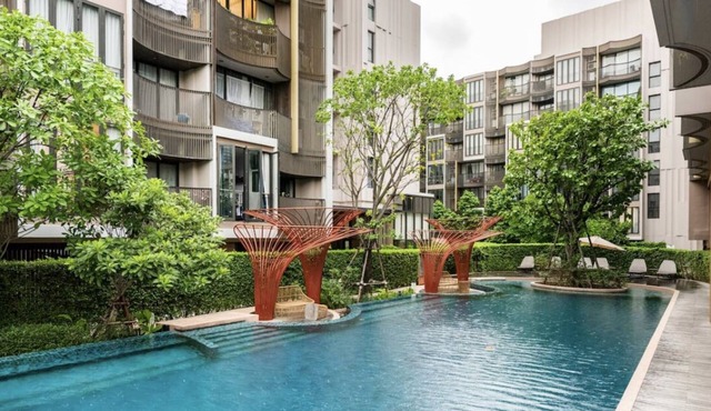 1BR condo resort style. Centre of Sukhumvit