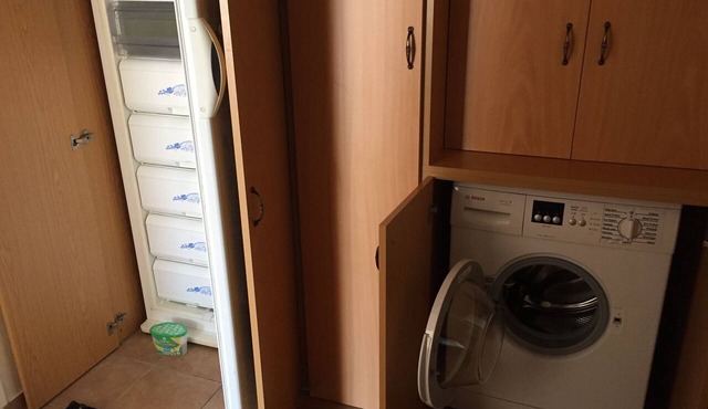 2 Bed Flat - Sleeps 4 - Pool - Parking - Wifi in Xylofagou