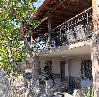 "2steps from the BEACH" in Nea Irakleia