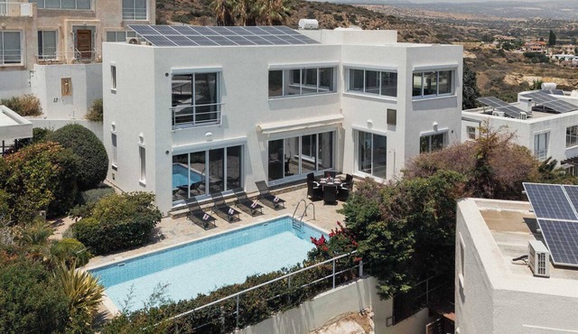 3BR Panoramic Sea View Villa with Private Pool in Pissouri