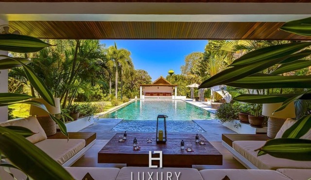 5 Bedroom Bali Style Mansion (WL2)