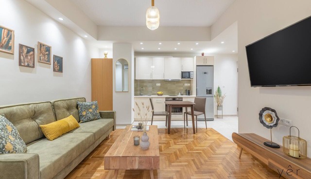 5-Minute Away to Acropolis | Boutique Style Home
