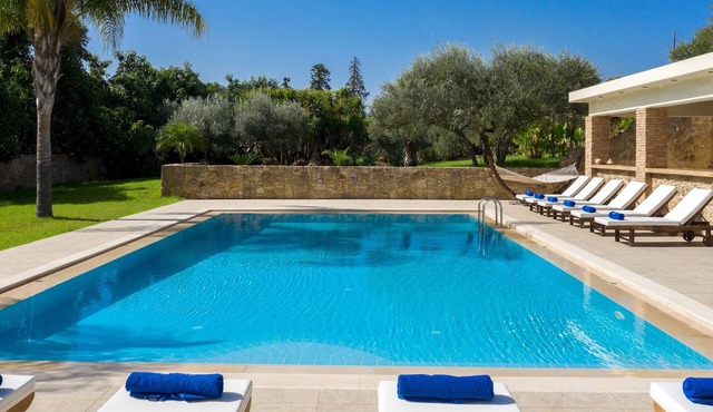 7 Bedroom Superb Villa Melitini, Sleeps 16 in Souda