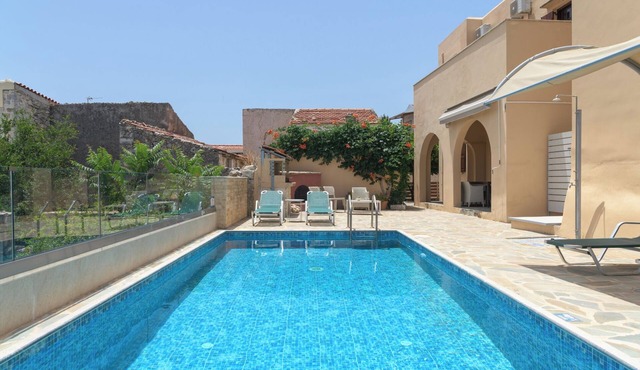 Abrakamus by Forest Villas in Rethymno