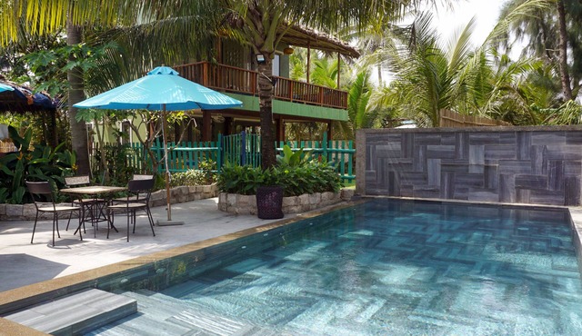 Absolute beach front on An Bang Beach. Oozing style, Salt Villa sleeps 6 (to 8) in Hoi An