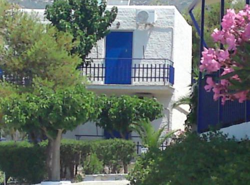 Aetos Beach Bungalows in Karistos