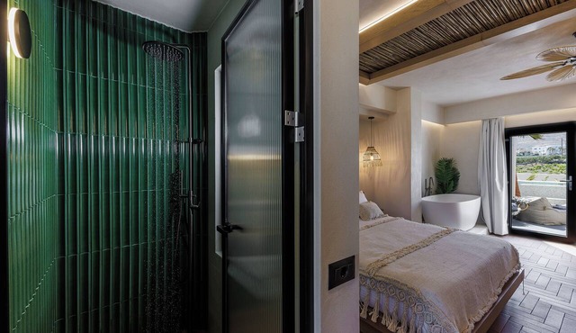 Aja Retreat Luxury Suites