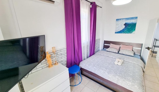 Aladdin's Hostel in Larnaca