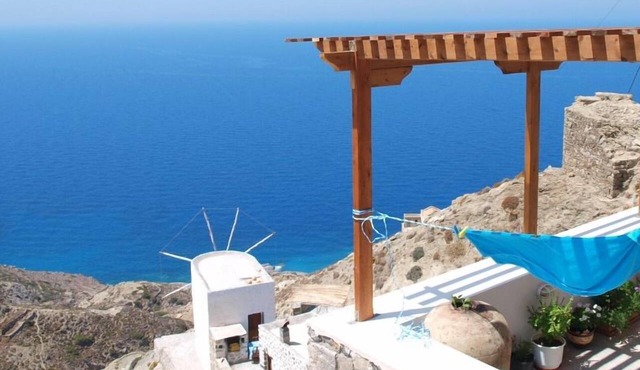 Albatros in Karpathos