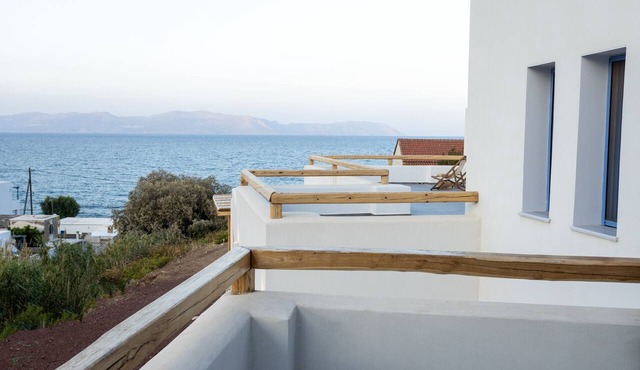 Alsea Seafront Apartments in Kithira