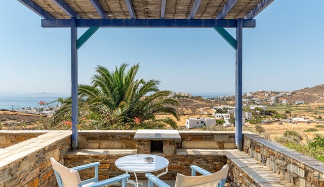 Apartment 'Unit 2' with Sea View, Wi-Fi and Air Conditioning in Tinos