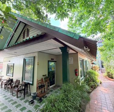 Areeya Phubeach Resort Coliving Coworking
