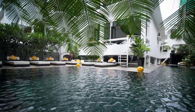 Arthur & Paul (Men Only Hotel) in Phnom Penh