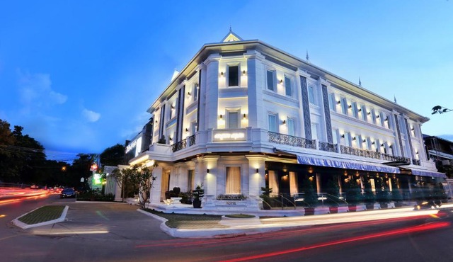 Arunreas Hotel