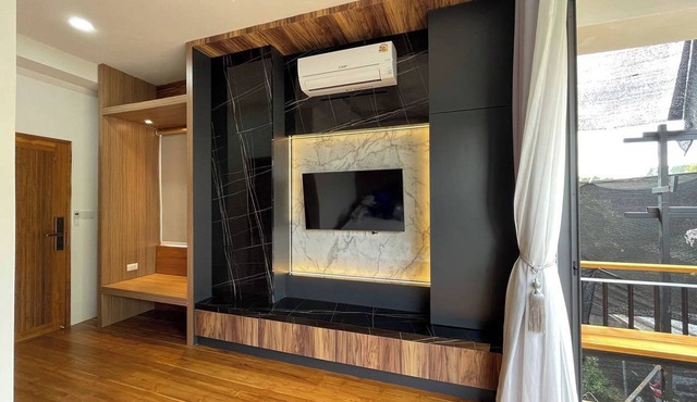 Ashi Poshtel